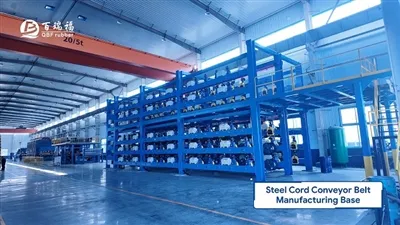 Línea avanzada de producción de correas de cordón de acero en funcionamiento ...